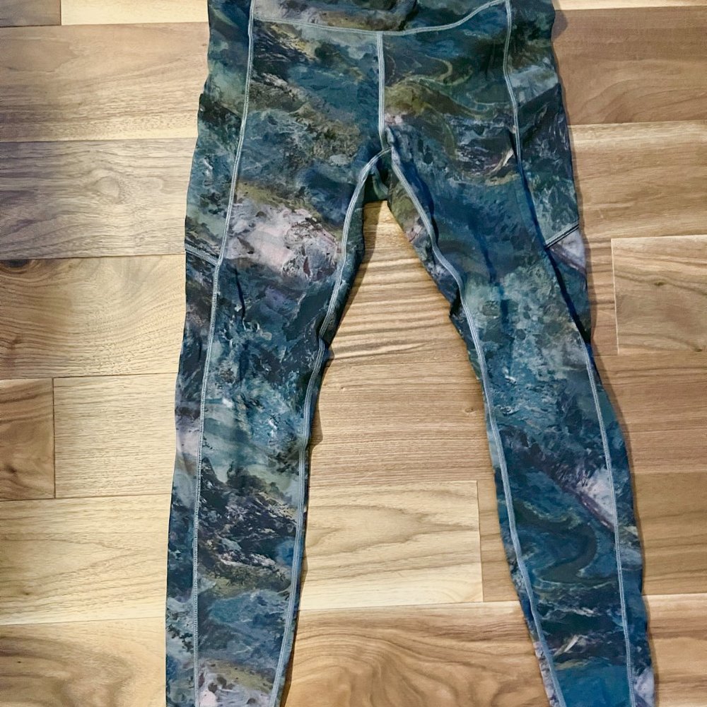 2 pairs Lululemon running tights with pockets